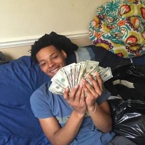 Meet your Posher, Lynn